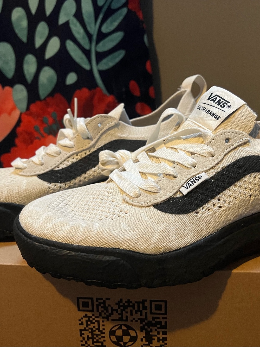 NIB VANS Ultrarange VR3
